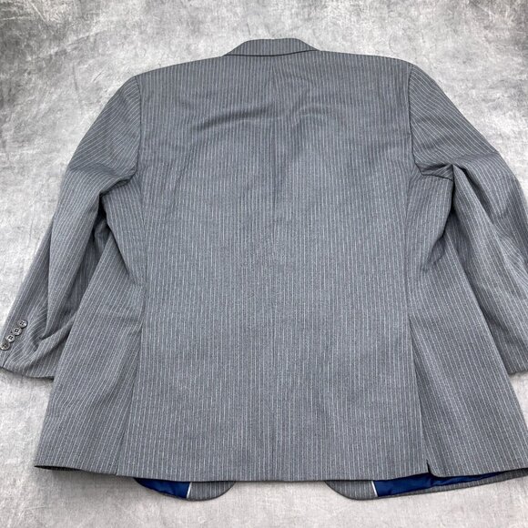 Bill Blass Blazer Men 48R Gray Pinstripe‎ Karako Classic Career Jacket Polyester - Picture 9 of 13